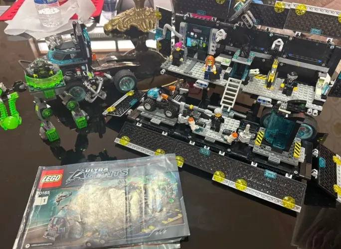 Lego ultra agents 70165