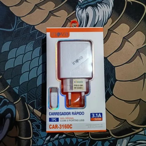 CARREGADOR RÁPIDO CAR-3160C(COM CABO)
