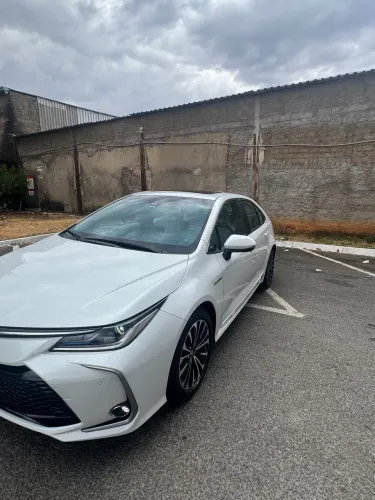 Toyota Corolla Altis Prem. Hybrid 1.8 Flex AUT 2024