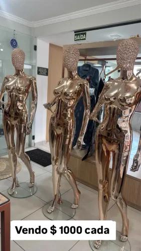 Mannequin 1000 cada