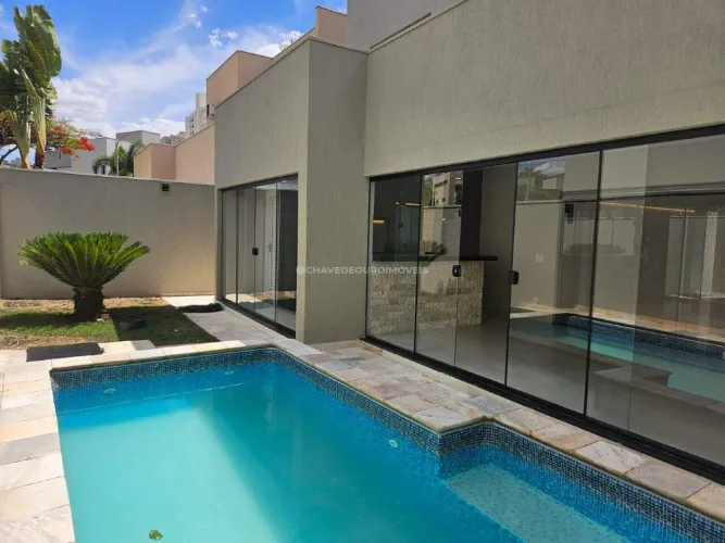 Casa em condomínio à venda, 4 quartos, 4 suítes, 4 vagas, Flamboyant III Resid. Park - Ube
