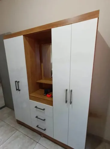 Guarda Roupa novos na caixa entregamos e montagem inclusa.