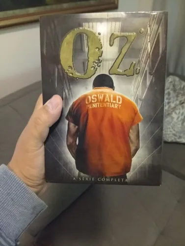 Oz - Seriado Completo em 21 DVDs