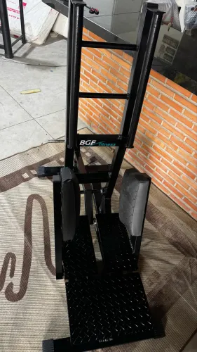 Máquina abdutora isométrica