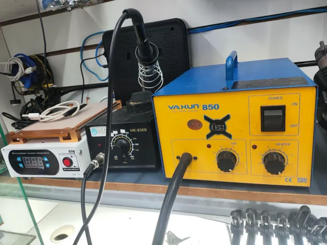 Kit 3 máquina conserto de celular Estação de retrabalho ,ferro de solda e separadora 