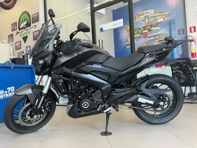 BAJAJ DOMINAR 400 0KM 2027