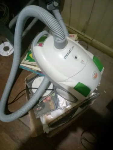 Vendo ótimo aspirador de pó