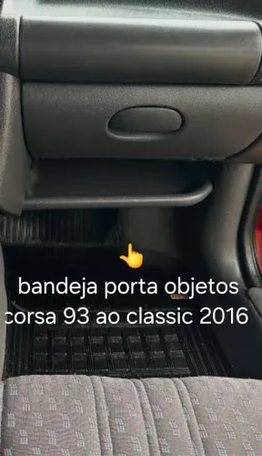 Bandeja porta objetos Corsa 