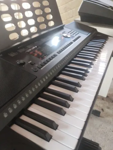 Roland E-X 20A 