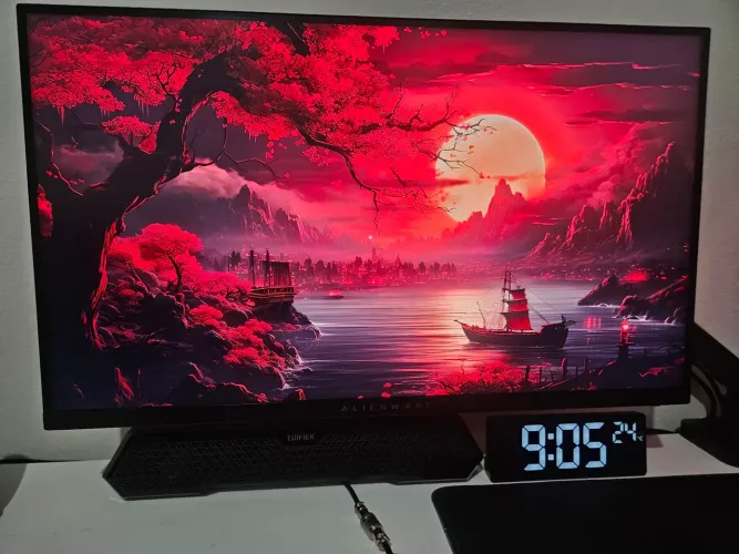 Monitor Alienware 27" QHD IPS 180Hz AW2724DM