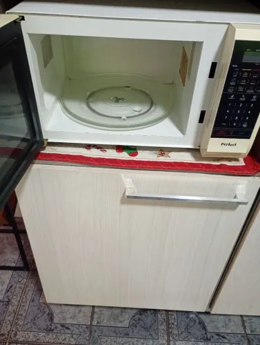 Microondas Panasonic 28 litros 250reais