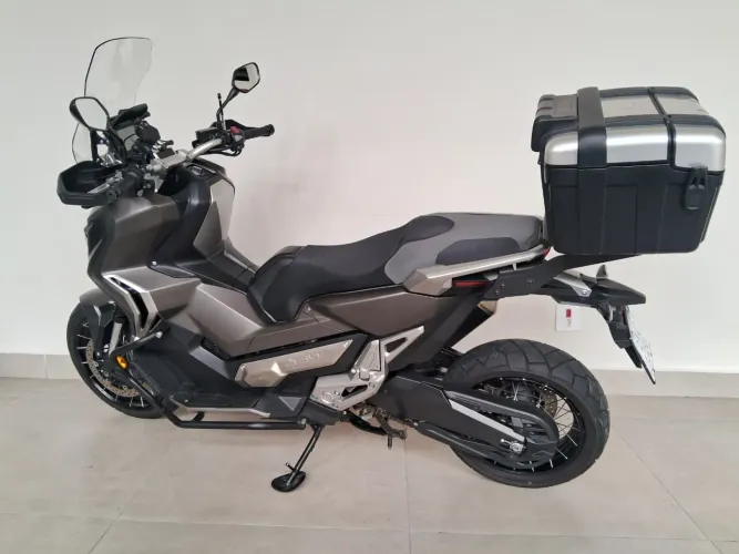 Honda X-ADV 745cc