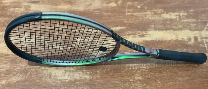 RAQUETE DE TÊNIS WILSON H22