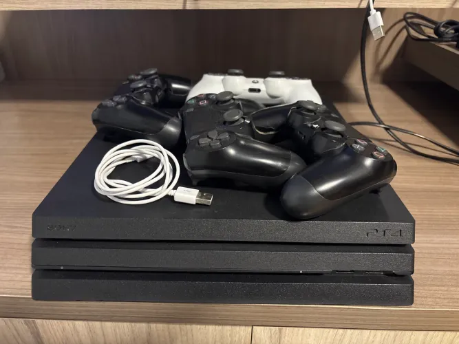 Playstation 4 1TB