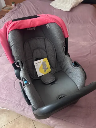 Bebê Conforto Safety 1st One-Safe + Base Veicular