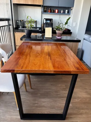 Mesa madeira maciça 120x88.5cm