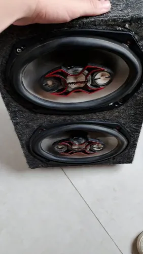 Som automotivo Bravox autofalante 12 polegadas perfeito para vc montar aquele projetinho..