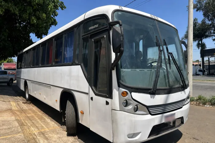 SUPER PROMOÇÃO | Ônibus Comil Versatile