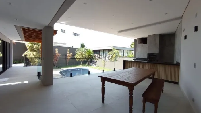 Casa à venda no Condominio Royal Park, 5 suítes, 6 vagas, 500m², Esperança, Londrina.