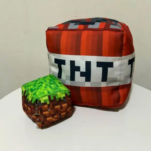 Almofada TNT + Almofada Chaveiro Bloco de Grama Minecraft