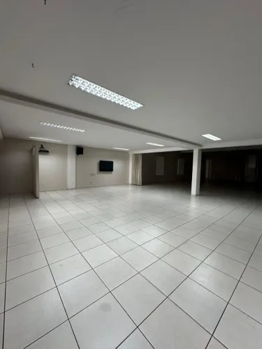 Sala Comercial à venda com 591m² em Centro - Marechal Cândido Rondon - PR