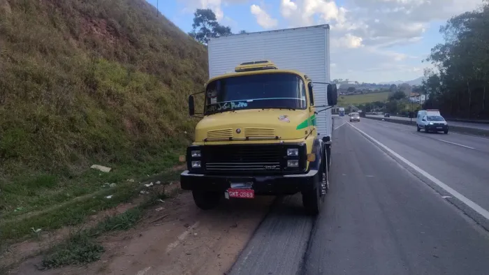 Vendo 1313 ou troco por 3/4 baú ou cavalo mecânico 