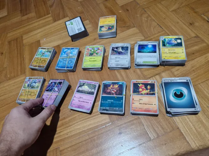 Cartas de pokemon variadas