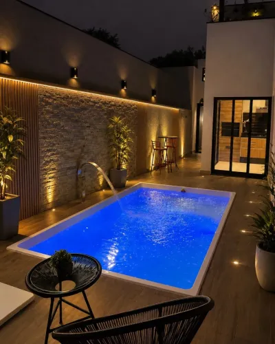 Piscinas de fibra com instalação