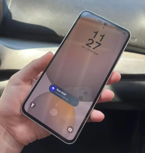 Samsung S24 FE 5G 256GB (PERFEITO ESTADO)