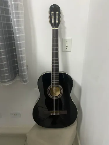 Vendo violão classico Giannini