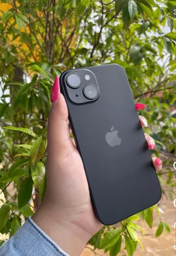 iPhone 15 128GB preto garantia Apple