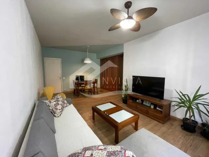 Apartamento : Padrão / Residencial / Leme