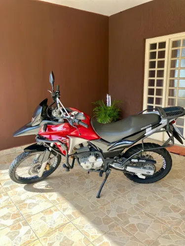 XRE 300