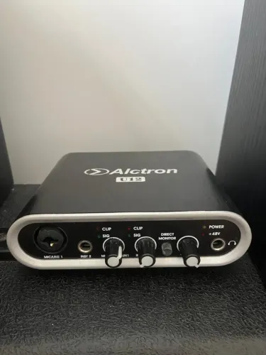 INTERFACE DE AUDIO ALCTRON U12