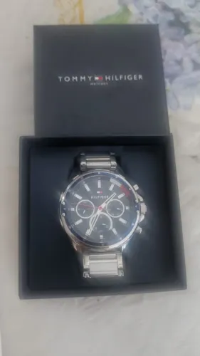 Relógio Tommy Hilfiger - Semi novo original com nota fiscal