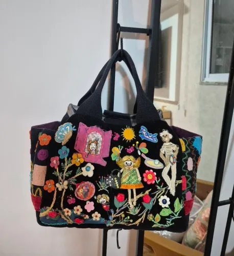 Bolsa Vintage bordada Maria Maria