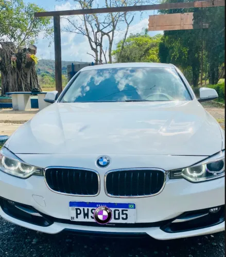BMW 320I A 2.0 Turbo/activeflex 16V 184cv 4P 2015