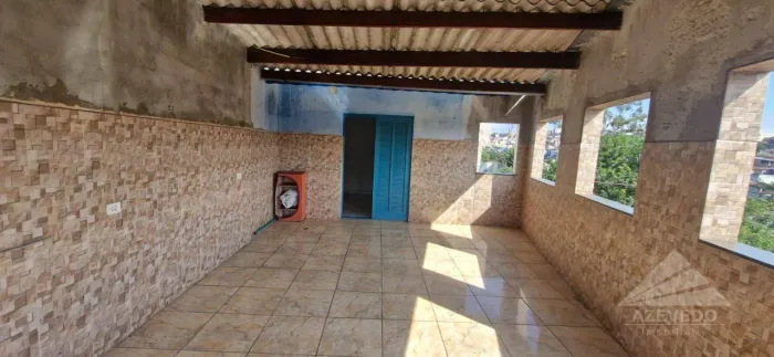 Sobrado com 2 dormitórios para alugar, 109 m² por R$ 1.800,00/mês - Jardim Mauá - Mauá/SP