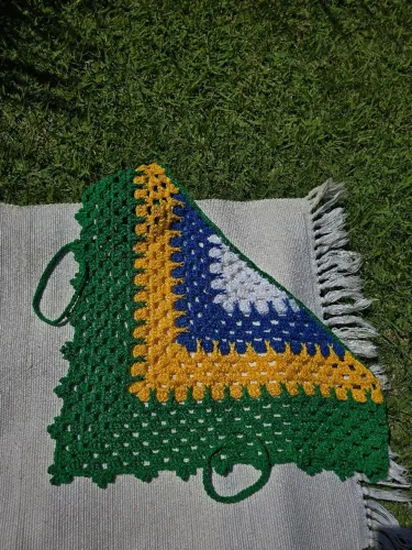 Bandana de Crochet 3 em 1 Temática Brasil Copa do Mundo