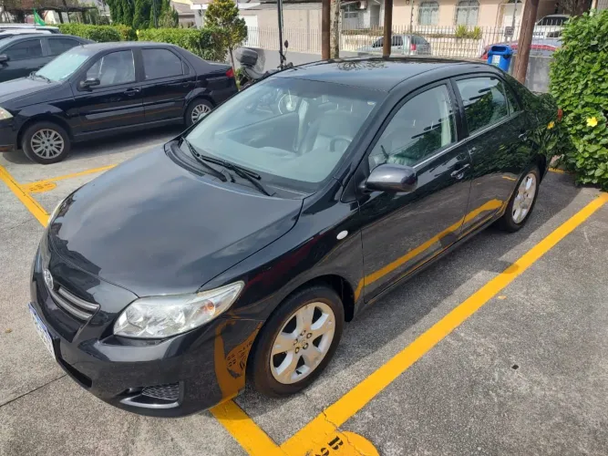 Toyota Corolla GLI 1.8 Flex 16V Aut. 2011