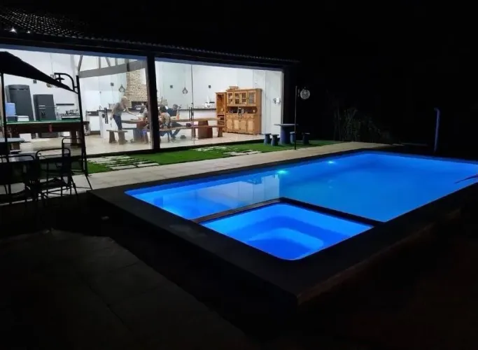 Piscina de fibra 9 metros com spar e praia Diamond 9 metros