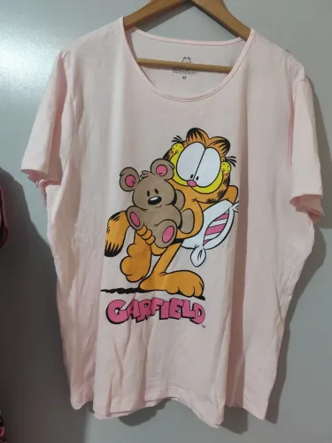 Conjunto pijama plus sem uso