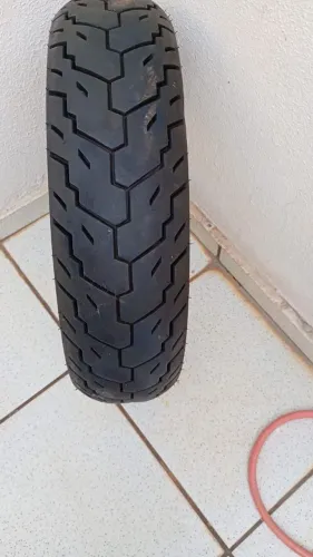 Par de Pneus Technic Iron
