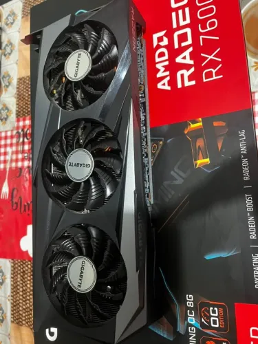 Rx 7600 8GB OC TIPLE FAN Gigabyte