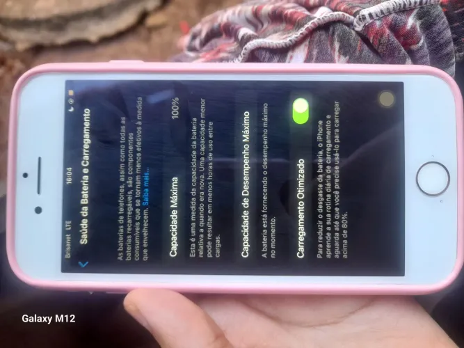 Iphone 8 tudo ok apenas câmera traseira com problema de rosto tudo ok