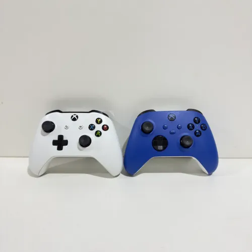 Controle de Xbox One S original ( leia a descrição )