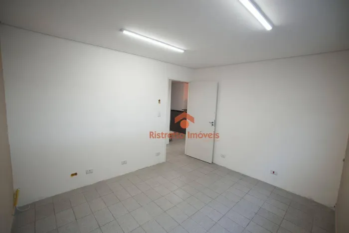 Sala para alugar, 12 m² por R$ 1.500,02/mês - Pousada dos Bandeirantes - Carapicuíba/SP