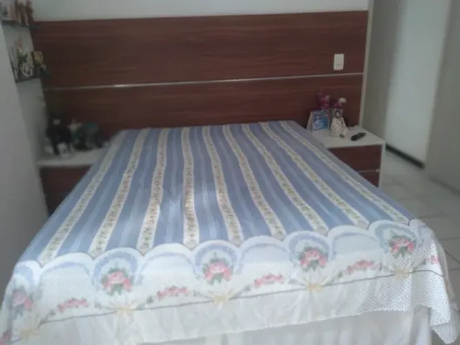 Cama box