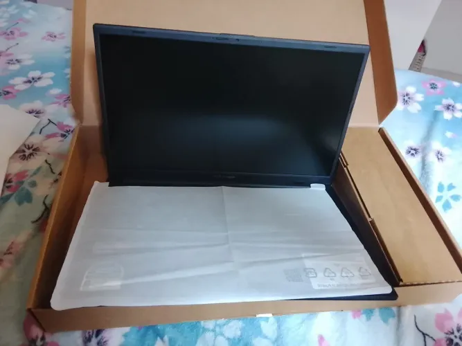 notebook seis meses de uso Asus