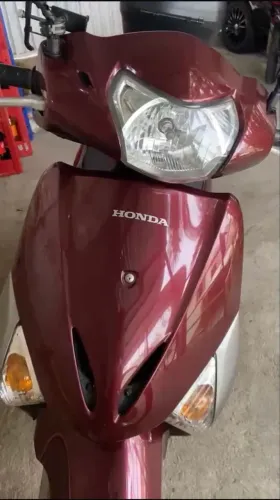 Moto muito conservada 